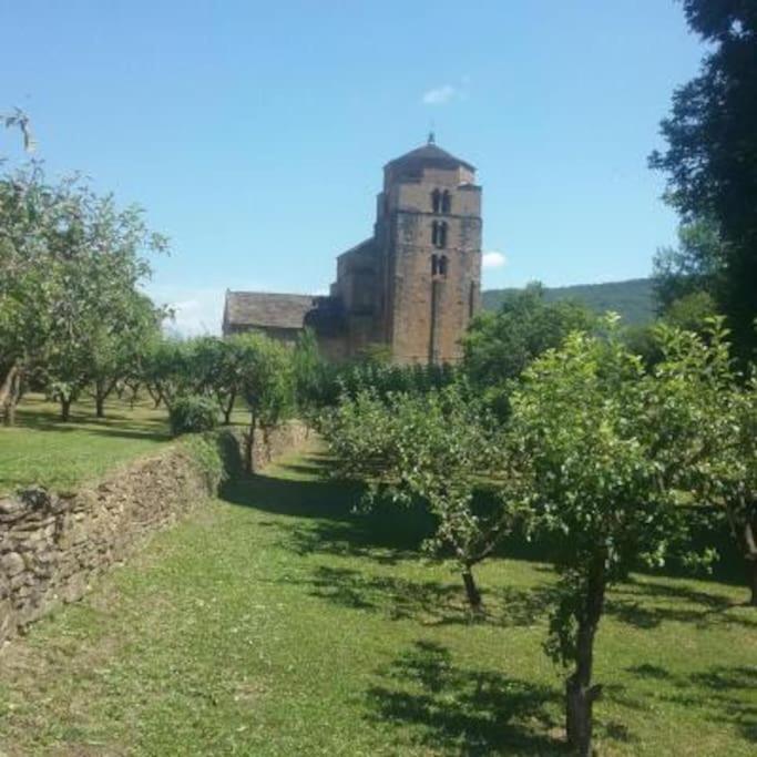Casa Rural Barangua En El Pirineo Aragones Santa Cruz de la Serós المظهر الخارجي الصورة