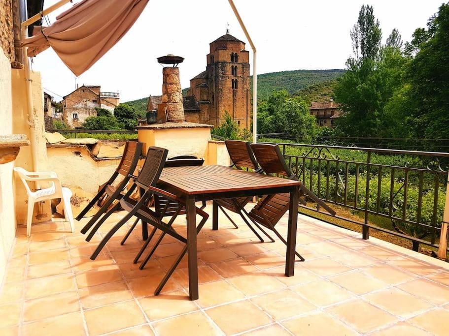 Casa Rural Barangua En El Pirineo Aragones Santa Cruz de la Serós المظهر الخارجي الصورة